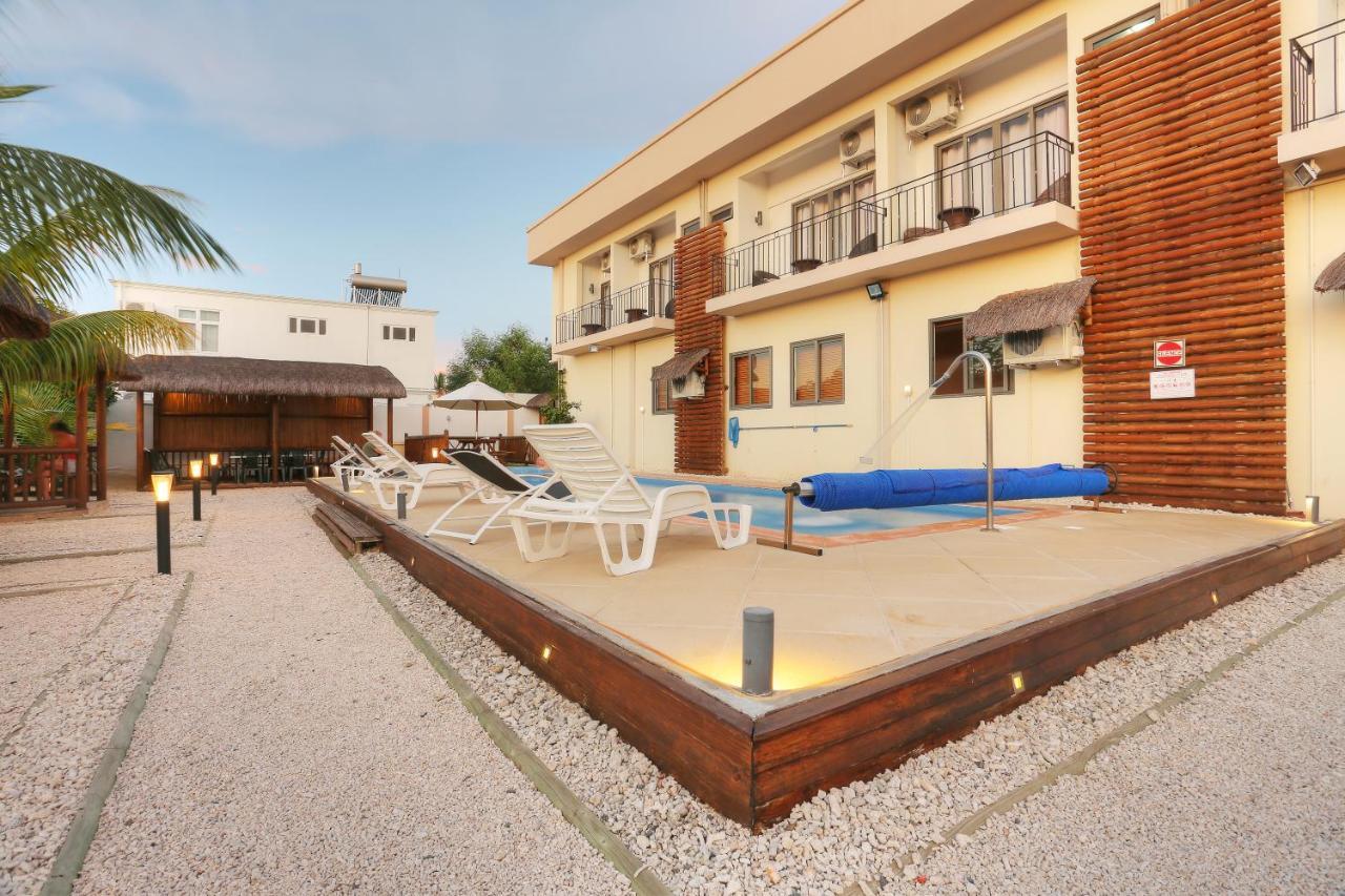 Flic-en-Flacq L'Oiseau De L'Ocean Tourist Residence מראה חיצוני תמונה