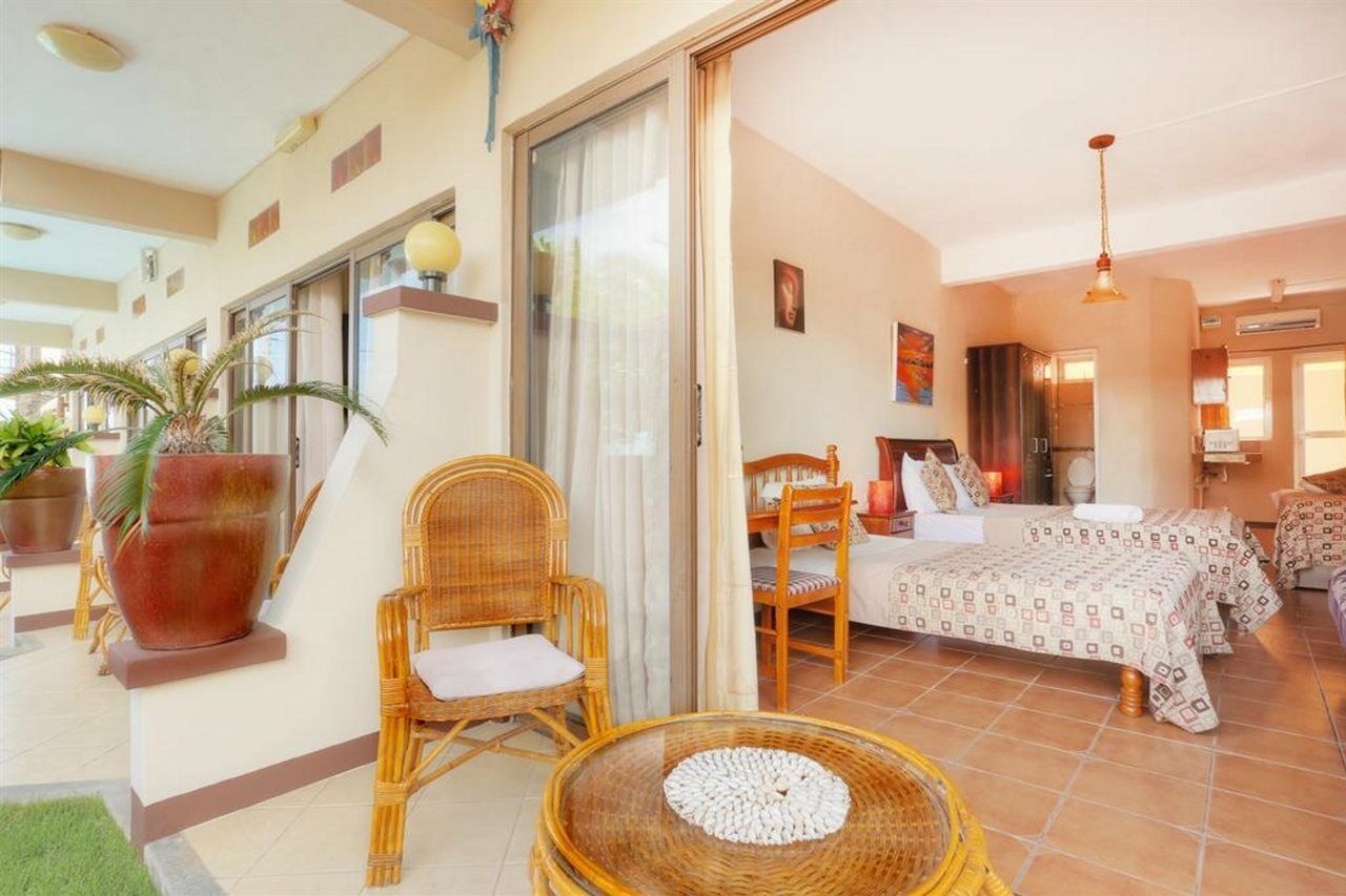 Flic-en-Flacq L'Oiseau De L'Ocean Tourist Residence מראה חיצוני תמונה